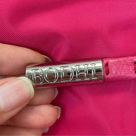 BODHI Pink Nylon Shoulder Bag Leather Chain Handles - Picture 2 of 14